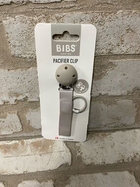 Neutral Gray Pacifier Clip - Secure Infant Accessory